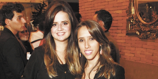 Patrícia Borges e Mariane Souza no restaurante Nicanor